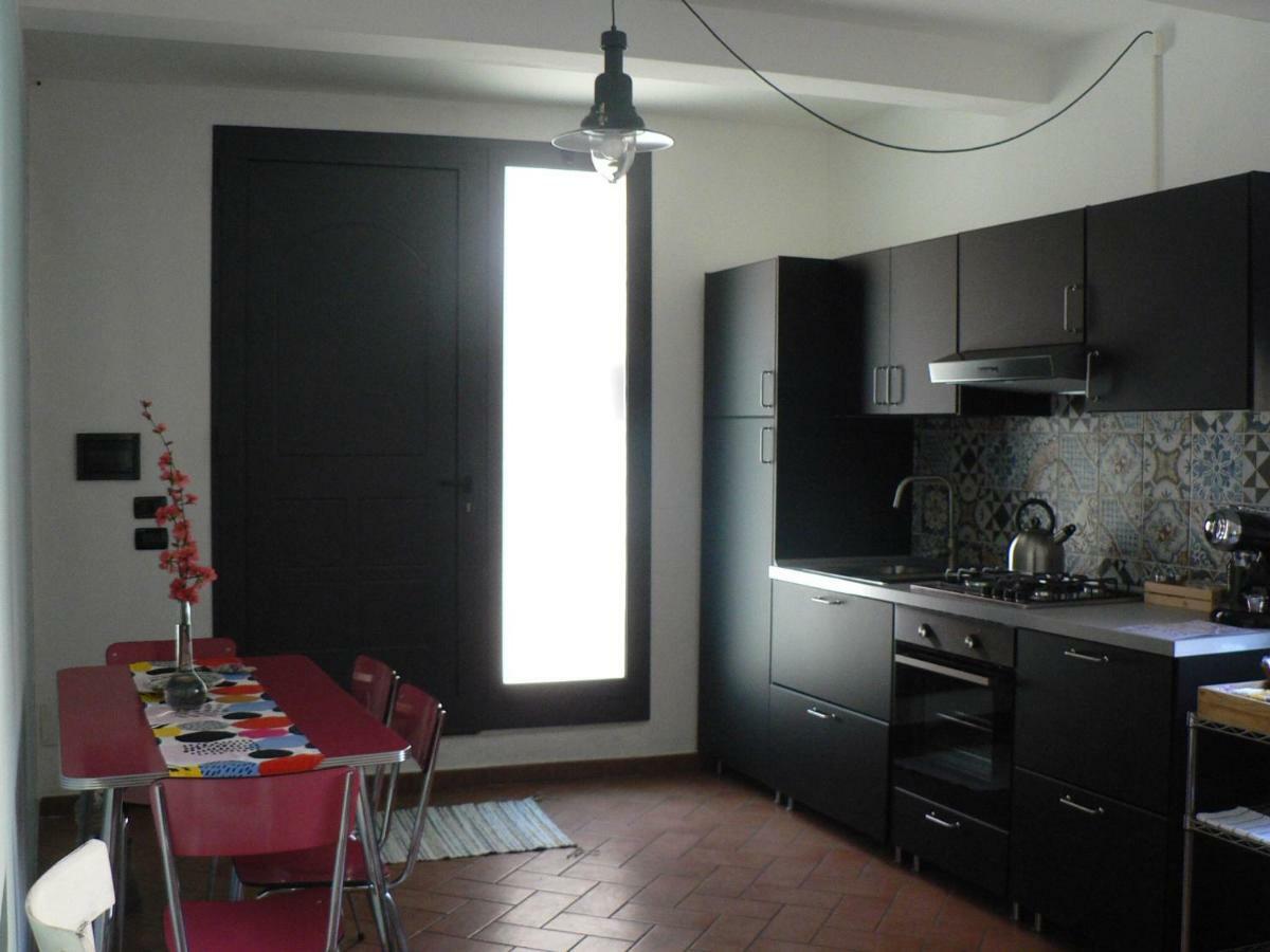Appartement La Casa Sulla Vecchia Riva à Ferrare Extérieur photo