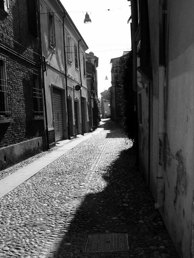 Appartement La Casa Sulla Vecchia Riva à Ferrare Extérieur photo